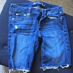 American Eagle Bermuda Shorts